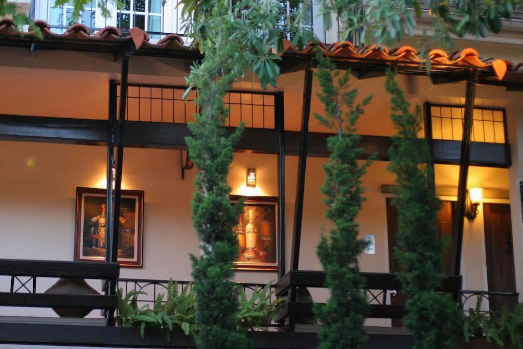チエンマイ I'M Happy Bed & Breakfast エクステリア 写真