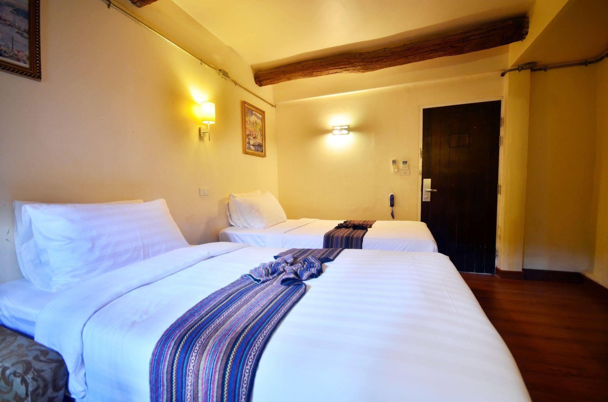 チエンマイ I'M Happy Bed & Breakfast エクステリア 写真